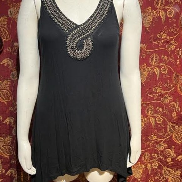 Fylo Black Beaded Sleeveless Tunic Top - Picture 3 of 5